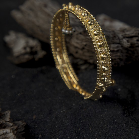 Gold Design Bracelet