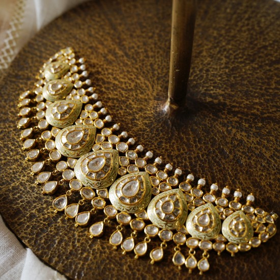 Ivory-Pistai Gold Meena with Jadtar Haasdi